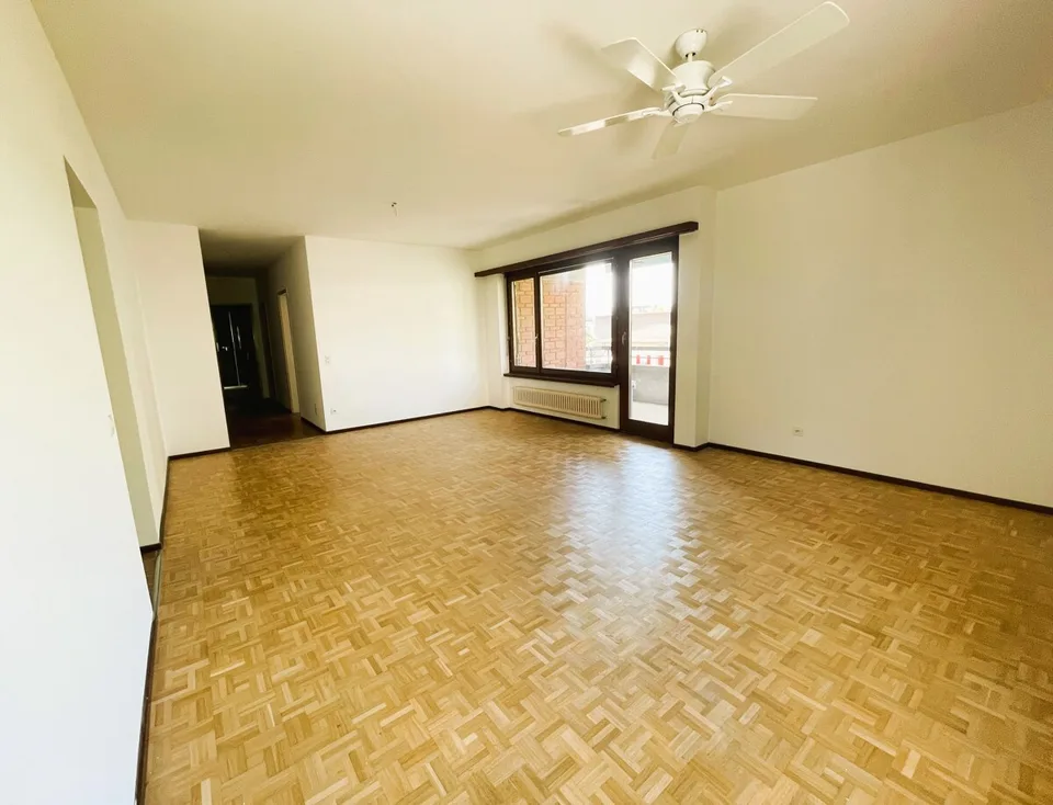 MENDRISIO - 4,5 Zimmer ideal für eine Familie