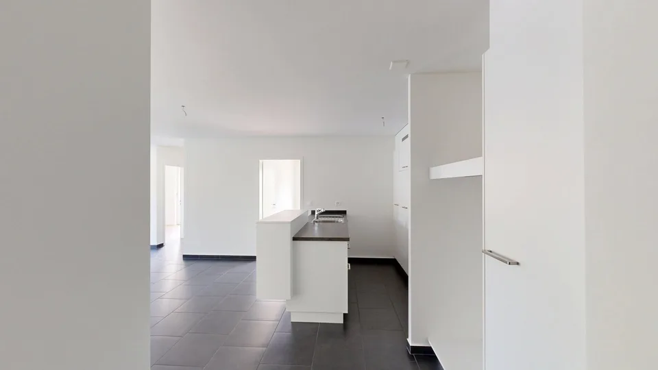 Modern 3.5-room apartment for rent in Zurich!