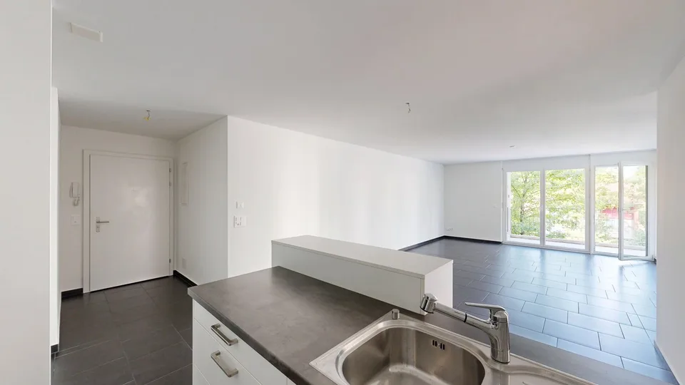 Modern 3.5-room apartment for rent in Zurich!