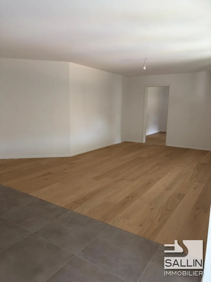 Renovated 2½ room apartment with balcony