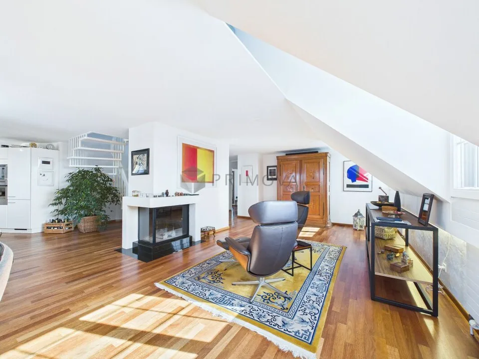 Bright and airy maisonette with style, charm, and breathtaking views
