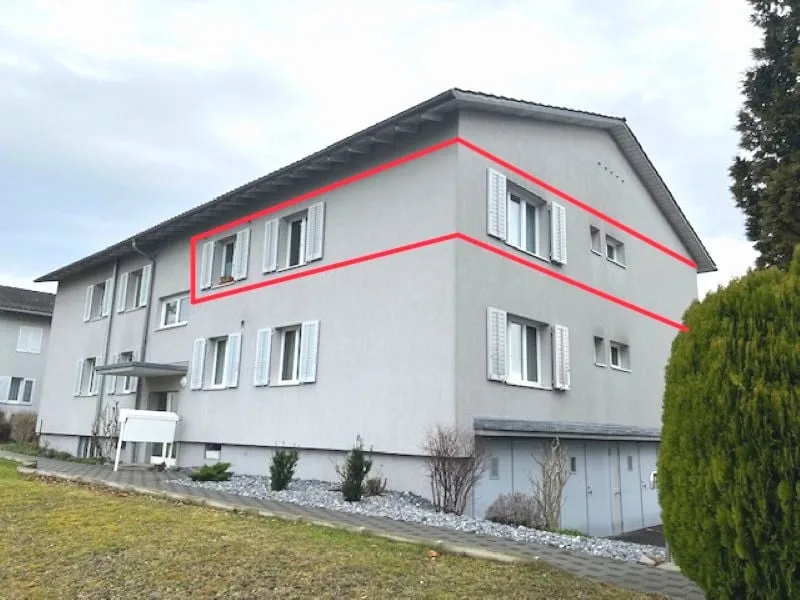 Appartamento compatto 4.5 locali con balcone, stanza da lavoro + garage