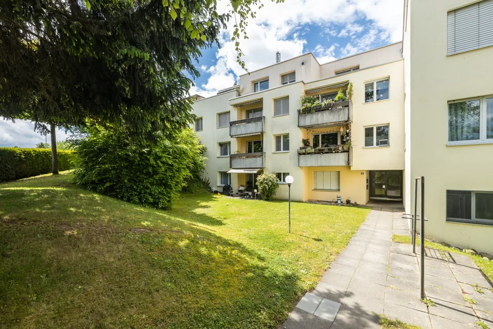 Attractive multi-family house in a sunny and quiet location