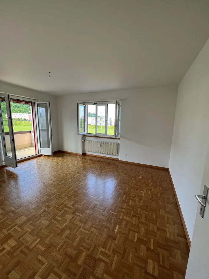 Quiet living in a central location? Your new 4-room apartment!