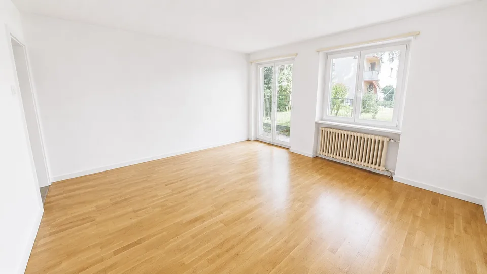 Zentrale 4-Zimmer-Wohnung mit Garten in Uster (Befristung bis 30.09.2027)