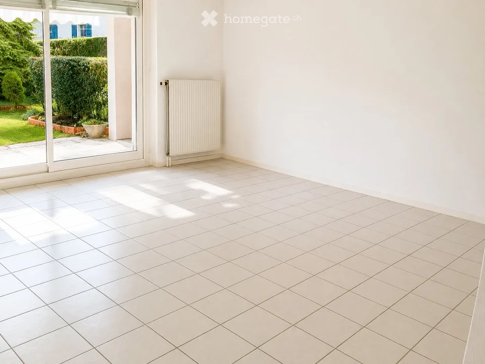 Appartamento di giardino attraente di 2,5 locali con vista sulla montagna a Vouvry