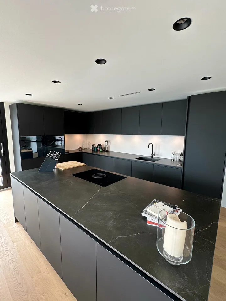 Spacious 4.5-room garden apartment in owner-occupier standard with terrace and far-reaching views