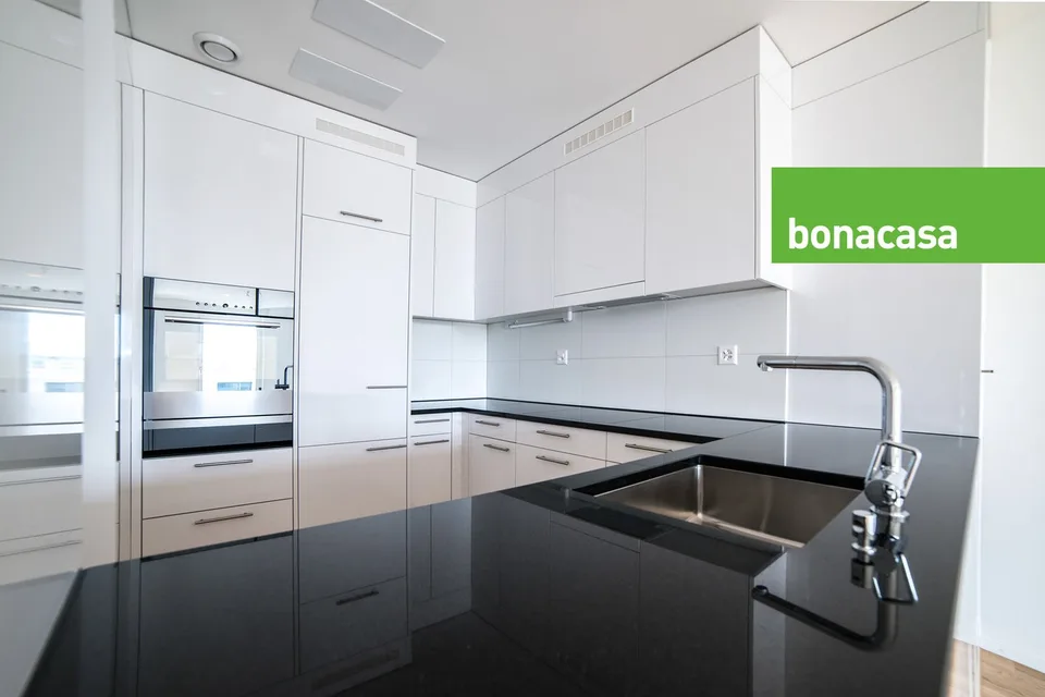 Modern 2.5-room apartment on the 1st floor with bonacasa standard