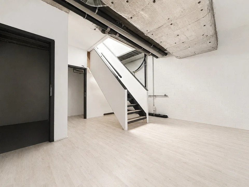 Zentrale Ladenfläche in Grenche zu vermieten - Ideal für Ihr Geschäft!