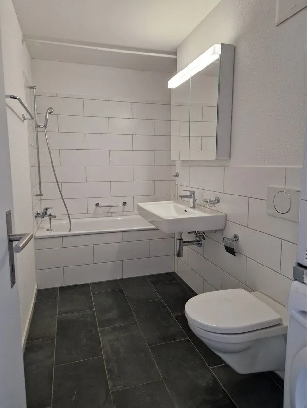 Appartamento di 2,5 locali situato in zona tranquilla in affitto!