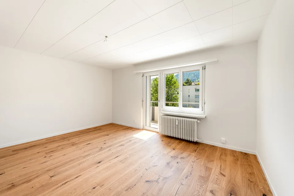Freshly renovated feel-good oasis in the heart of Adliswil