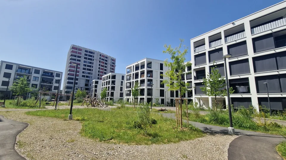 Wohnen wie im eigenen Haus  Maisonette mit sonnigem Gartenanteil