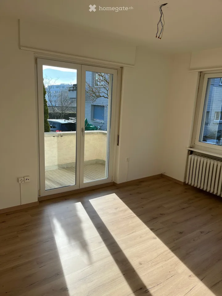 Charmante 2.5-Zimmer-Altbauwohnung mit Balkon in Rapperswil SG  (beim Sonnenhof)