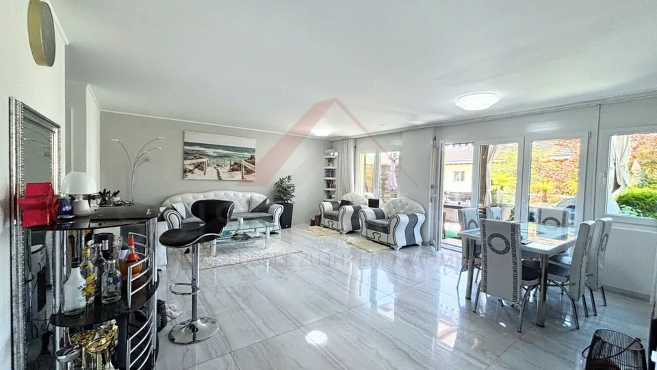 Traumhafte Seesicht über dem Vierwaldstättersee | Exklusive 2.5-Zimmer-Wohnung mit 35 m² Terrasse
