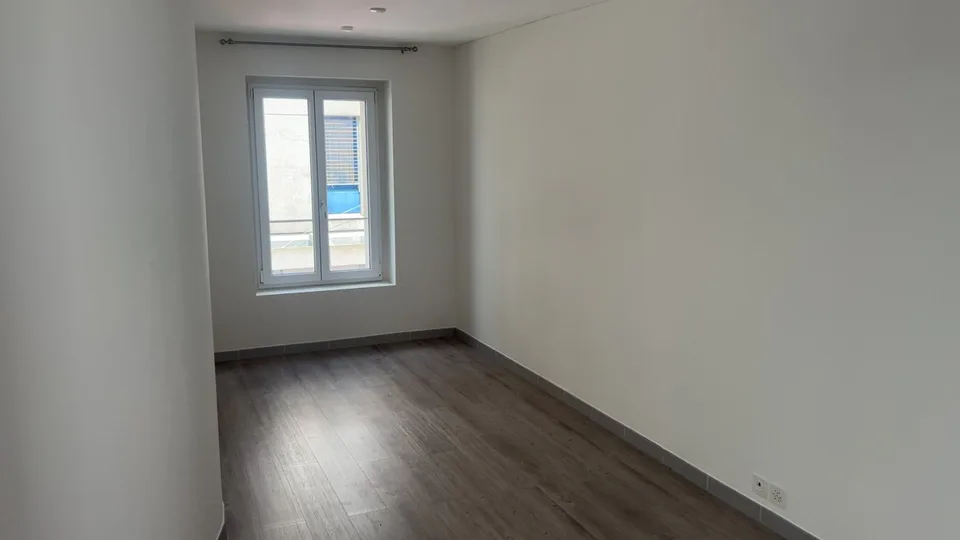Stilvolle 3.5-Zimmer-Wohnung mit sonniger Dachterrasse im Herzen Zürichs