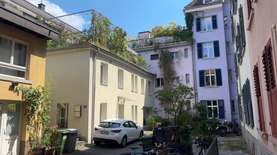 Stilvolle 3.5-Zimmer-Wohnung mit sonniger Dachterrasse im Herzen Zürichs
