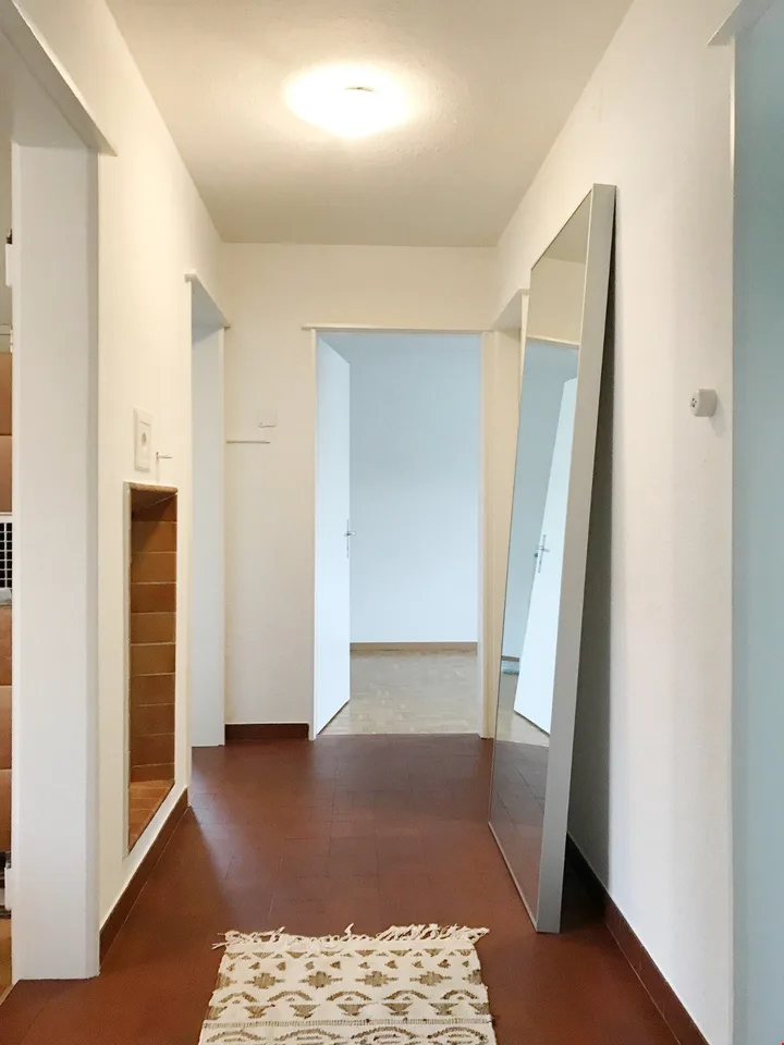 Centrally located 4-room apartment for rent