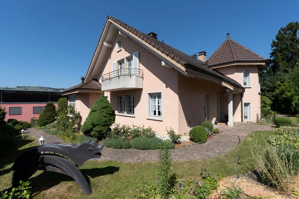 Repräsentative Villa in Münsingen