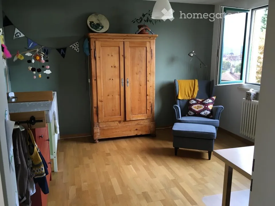 Charming 3.5-room apartment with balcony and view in Lucerne
