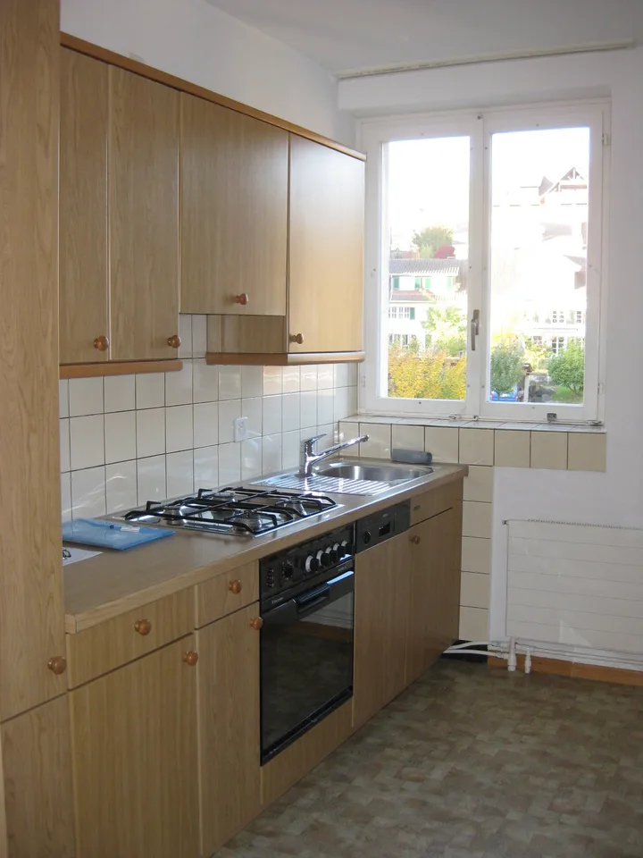 Charmante 3.5-Zimmer-Altbauwohnung in Stäfa mit Seenähe