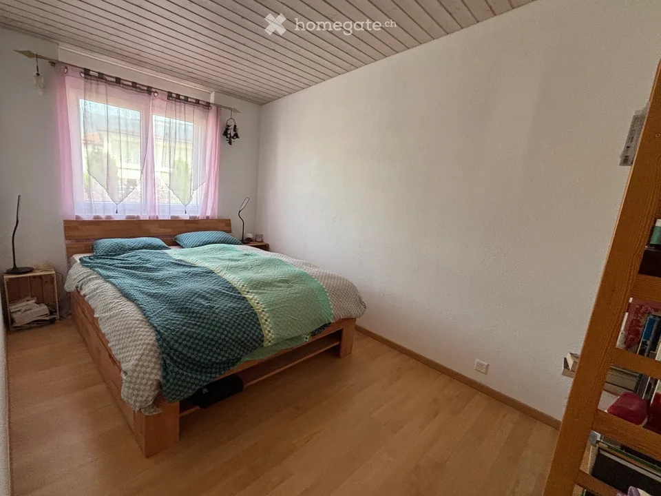 Appartement attique de 3.5 pièces avec vue sur le lac à Grandson