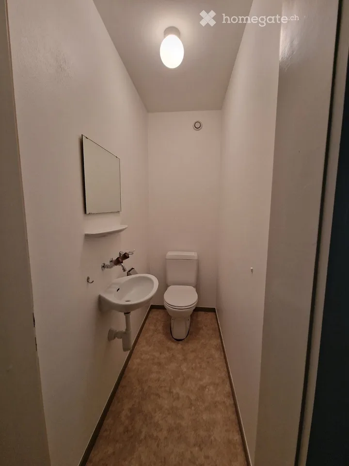 Charmant appartement de vieille construction dans un emplacement de rêve