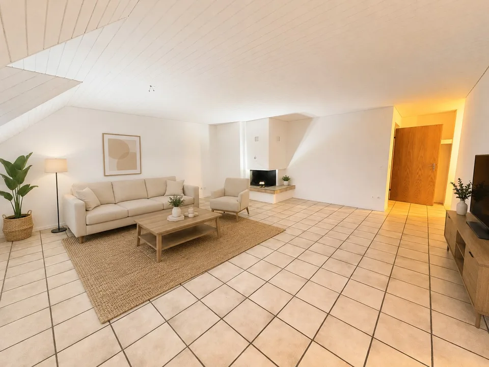 Bel appartement spacieux de 4,5 pièces au 2e étage d'une maison de 6 familles bien entretenue