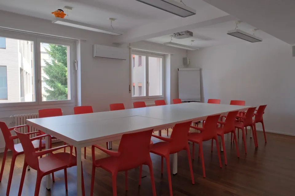 Spacious office and practice space near Burgdorf train station – photo 7 of 16