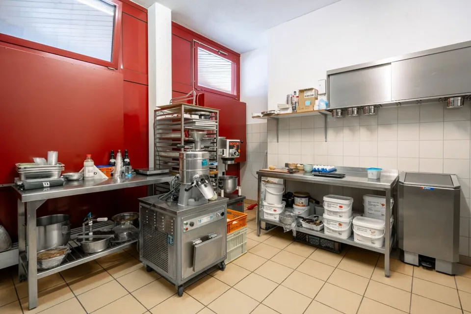 Etablierte Bäckerei mit Umnutzungspotenzial im Dorfkern von Welschenrohr – Foto 11 von 15