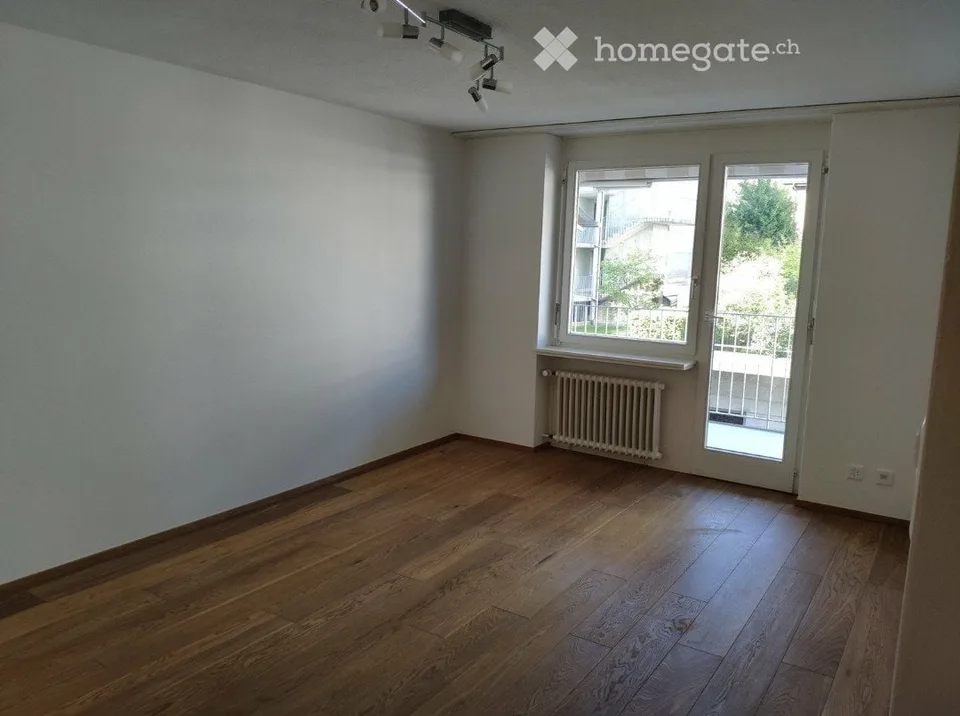 Gemütliche 3-Zimmer-Wohnung inkl. Aussenparkplatz