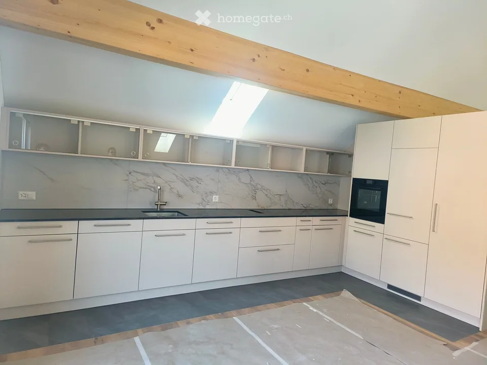 Moderne 1.5-Zimmer-Wohnung in Wollerau – Neubau mit Balkon und schöner Aussicht