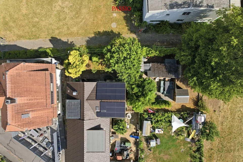 Charming 4-room semi-detached house with garden and potential