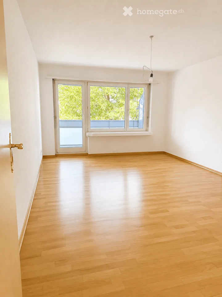 Charming 2.5-room apartment in Lindenhof, Effretikon