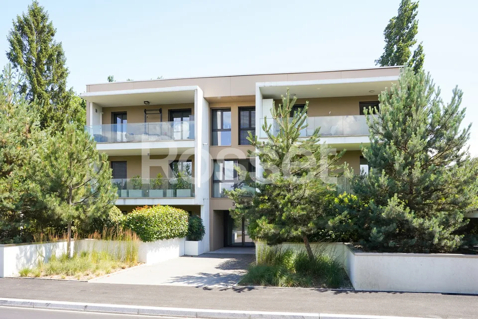 Secteur résidentiel - Appartement de 5 pièces au 1er étage