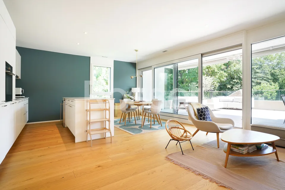 Secteur résidentiel - Appartement de 5 pièces au 1er étage