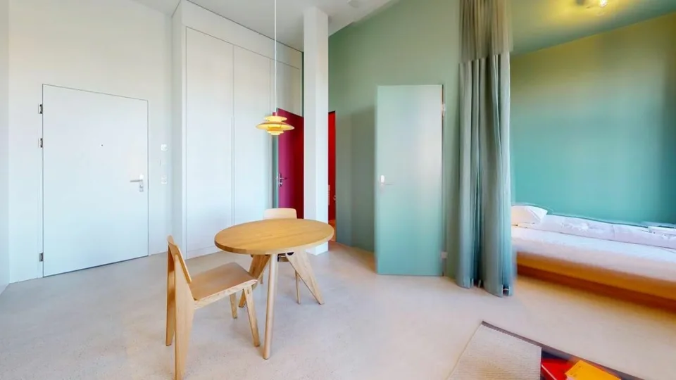 Living Directly on the Rhine in the St. Alban-Tal