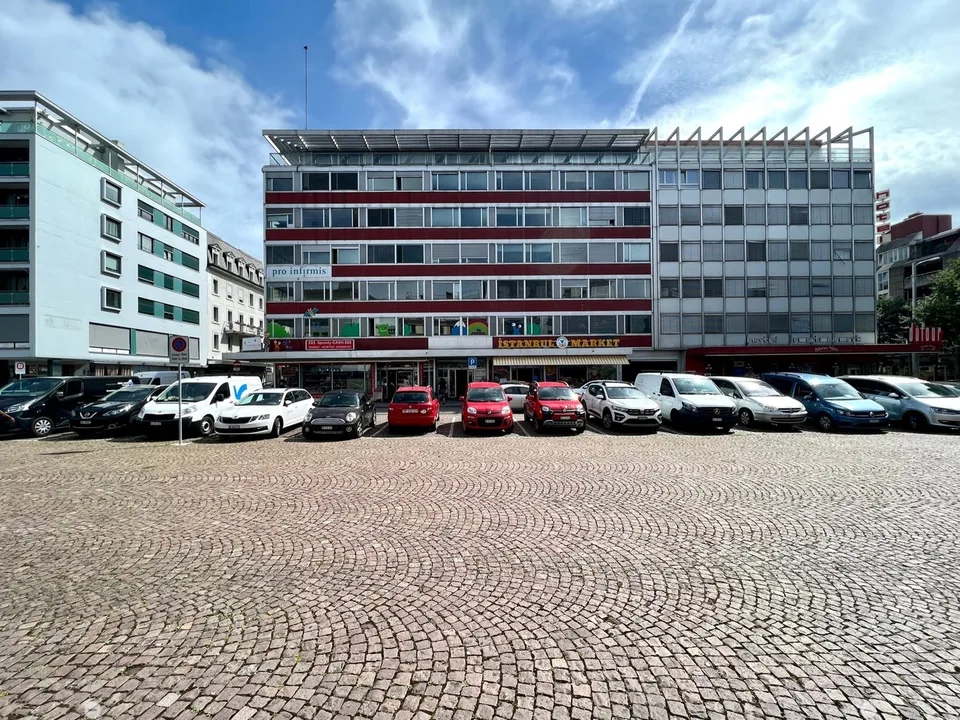 Exklusive Attika Loftwohnung mit Panoramablick