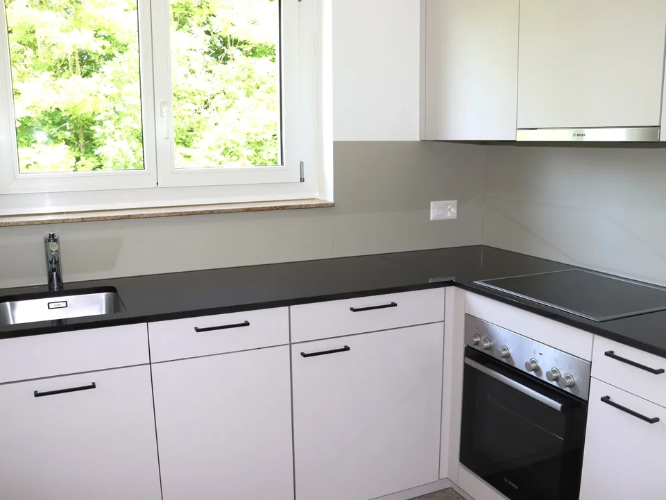 Erstvermietung nach Totalsanierung - grosszügige 3.5 Zi.-Wohnungen mit Balkon