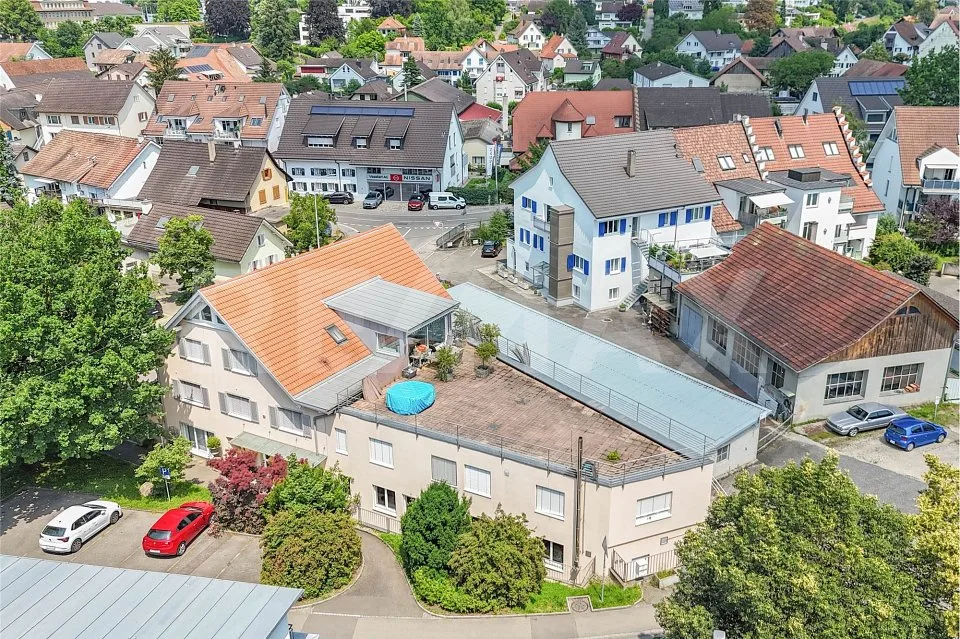Rarität - Traumwohnung mit grosser Dachterrasse