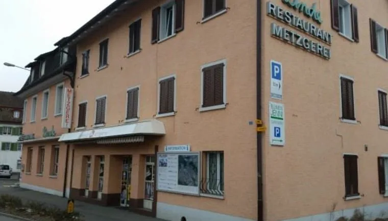Edificio residenziale con 9 unità e potenziale di costruzione W4