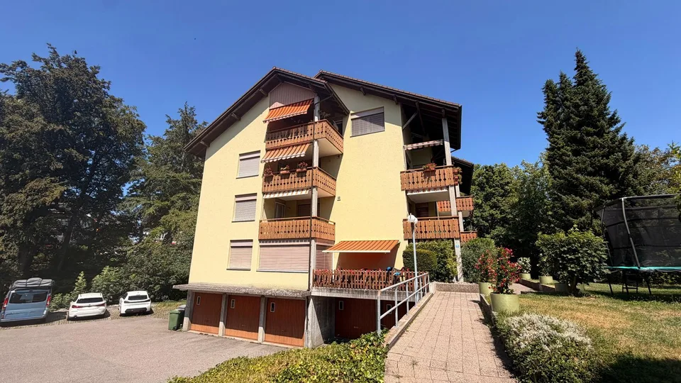 Mehrfamilienhaus mit 8 Einheiten in Fahrwangen kaufen