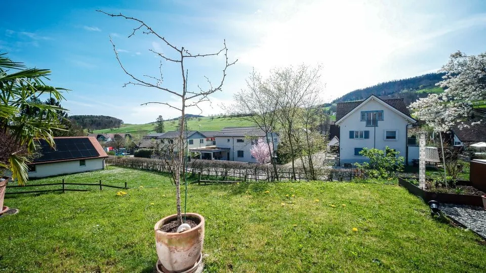 880 m² de terrain à bâtir WG2 avec vue à Bennwil à vendre
