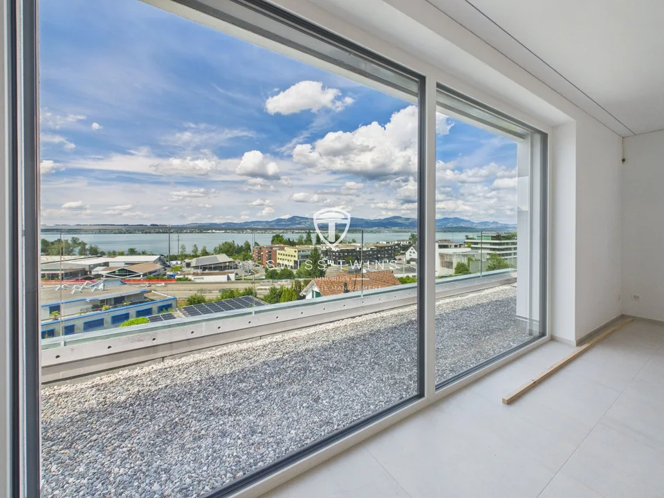 4.5-Zimmer-Penthouse mit Seesicht in Altendorf