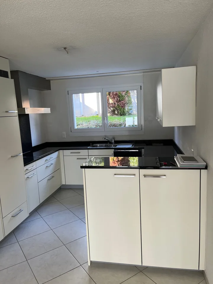 Helle 3.5-Zimmer-Wohnung mit Süd-Balkon in Eschenbach