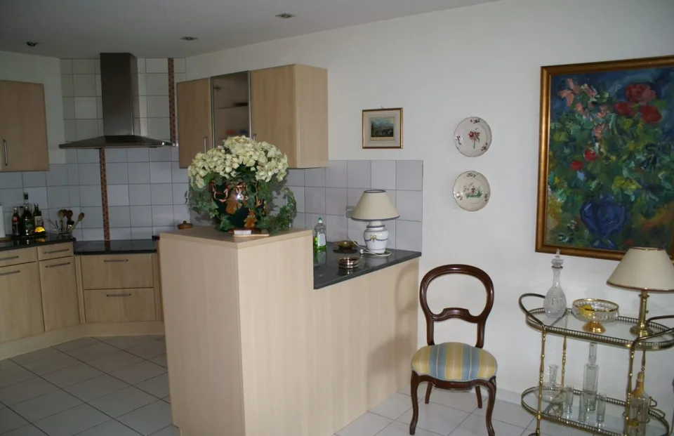 3.5-room terrace apartment with lake view in Bellerive for sale