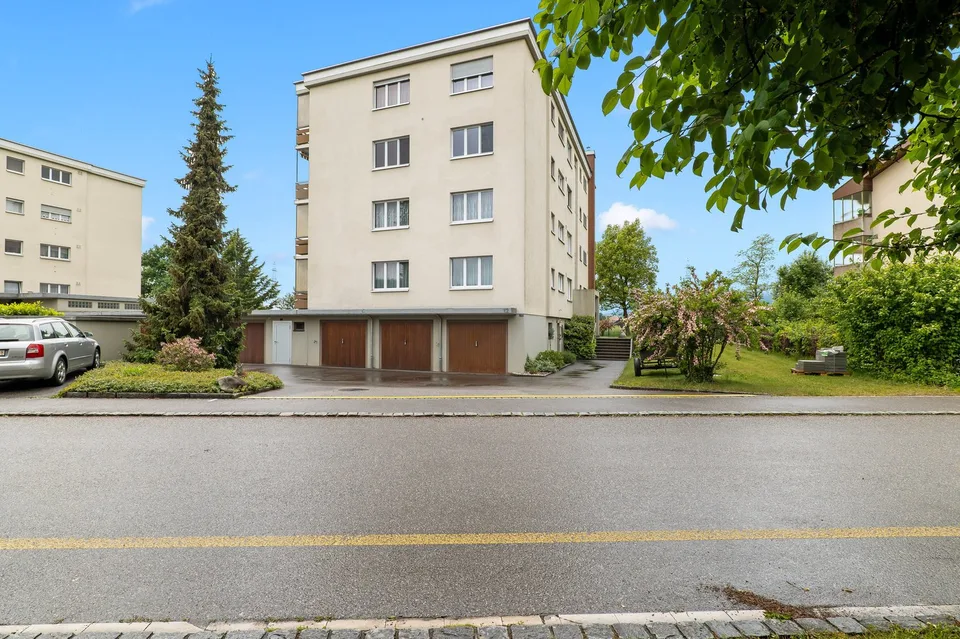 Appartamento di 4 camere con vista mozzafiato a Wangen an der Aare
