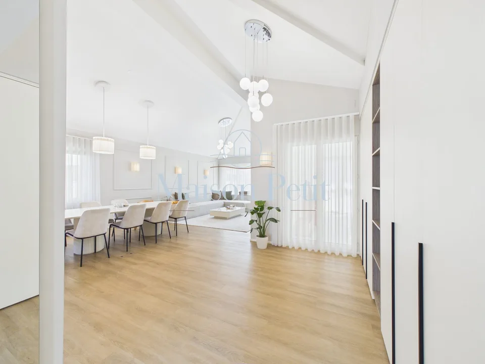 Interior Design trifft Wohngefühl ein Einfamilienhaus, das innen wie aussen begeistert