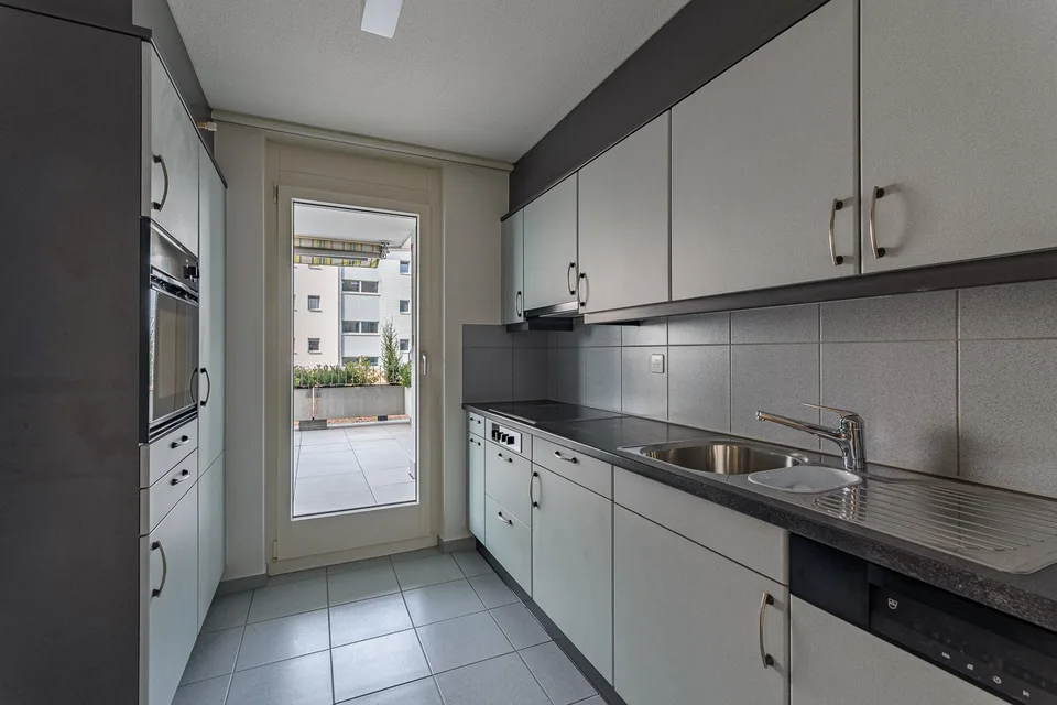 Cozy 4.5-room apartment in a central location in Buchrain