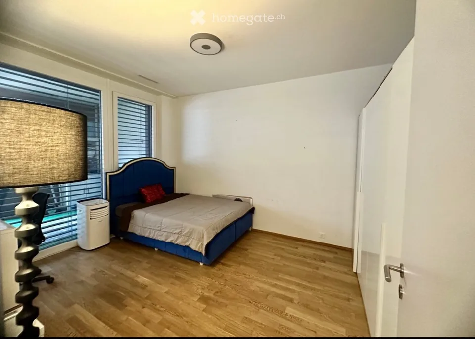 Moderne 4.5-Zimmer-Wohnung (105 m²) in Top-Lage