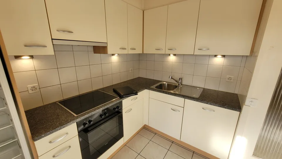 FRIBURG - GRAND-TORRY 19 - APPARTAMENTO 2,5 LOCALI AL 2° PIANO